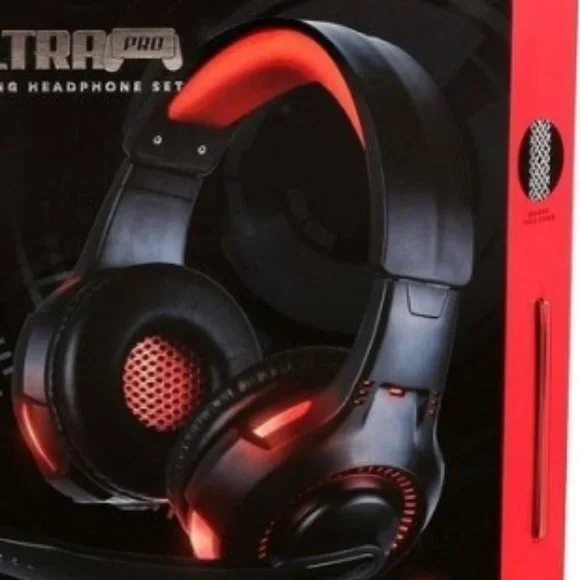 Cylo Ultra Pro Gaming Headphone Multi-Platform LED Lights Build~in Mic Headset - Picture 6 of 13